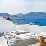 Kouros & 5* Mykonos Town
