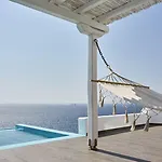 Kouros & 5*