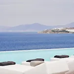 Kouros & Hotel 5*