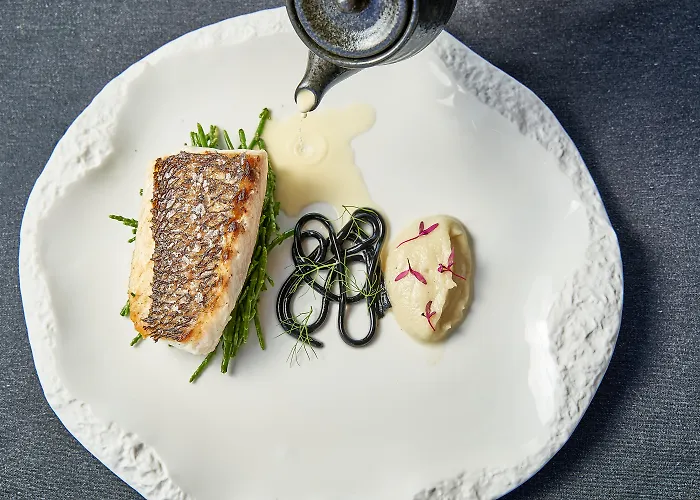 Kouros & 5* Mykonos Town