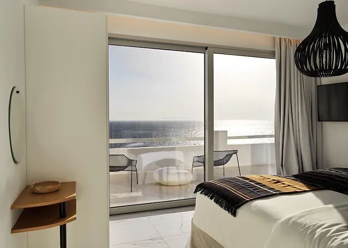 Kouros & Mykonos Town