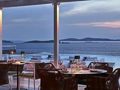 Kouros & 5* Mykonos Town