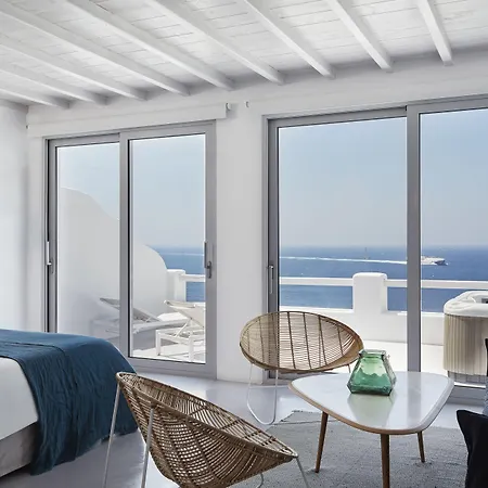 Kouros Hotel&suites 5*