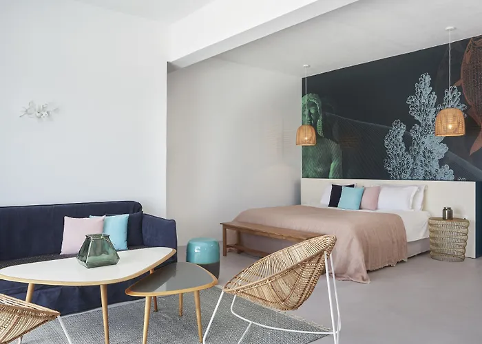 Kouros & Hotell Mykonos Town