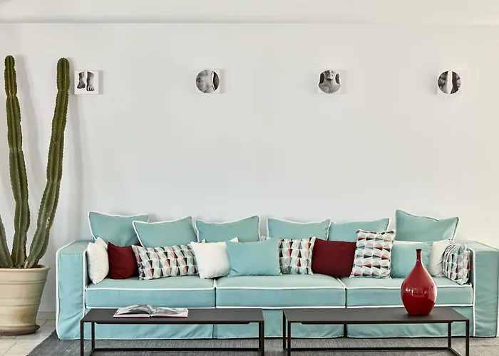 Kouros & Hotell Mykonos Town