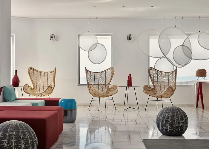 Kouros & Mykonos Town